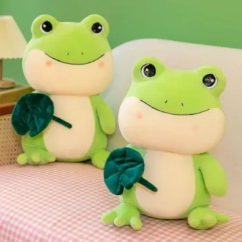 deux peluches grenouilles kawaii scaled 1