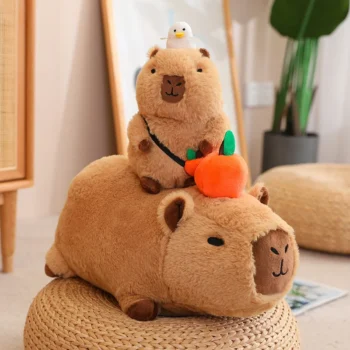 peluche capybara avec orange sur la tete 2