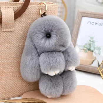 petite peluche lapin gris clair